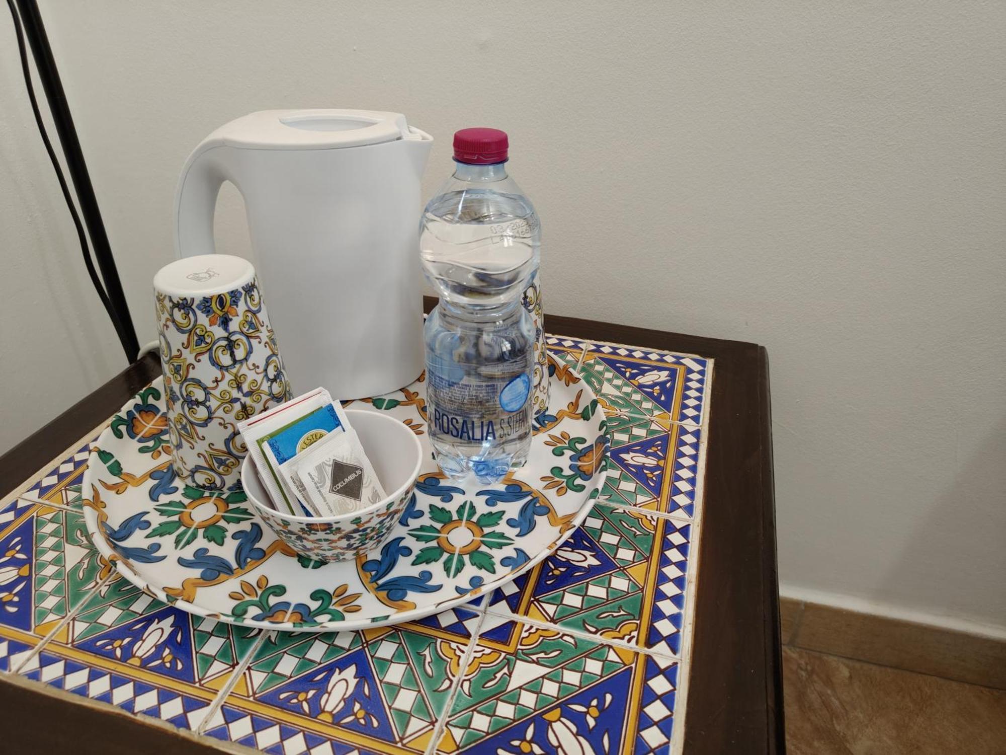 Frühstückspension Proserpina 3*